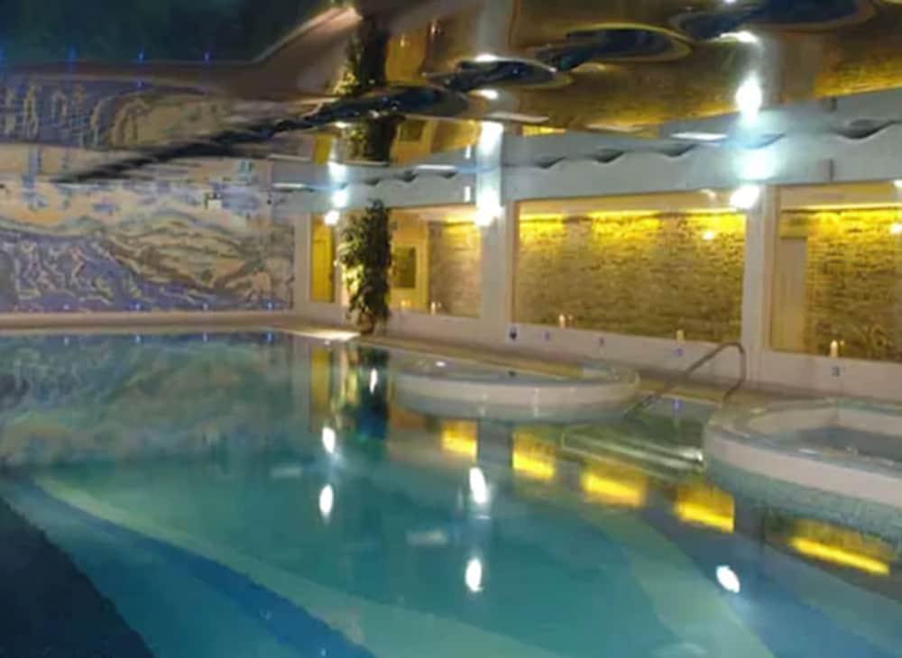 Falls Hotel & Spa Ennistimon Ngoại thất bức ảnh