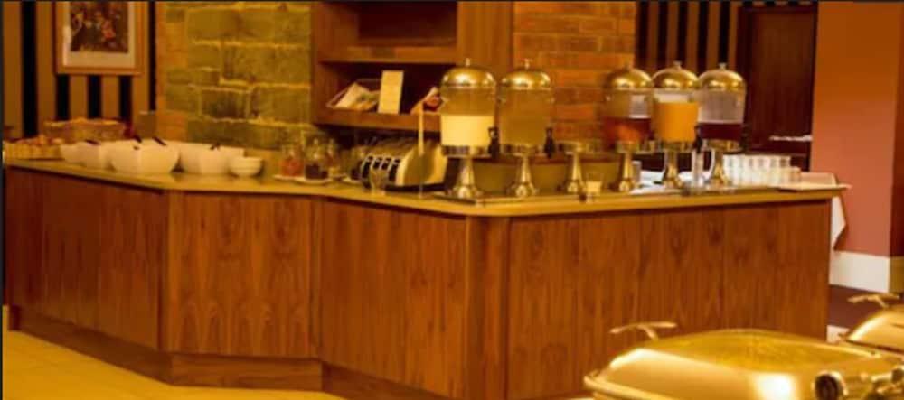 Falls Hotel & Spa Ennistimon Ngoại thất bức ảnh