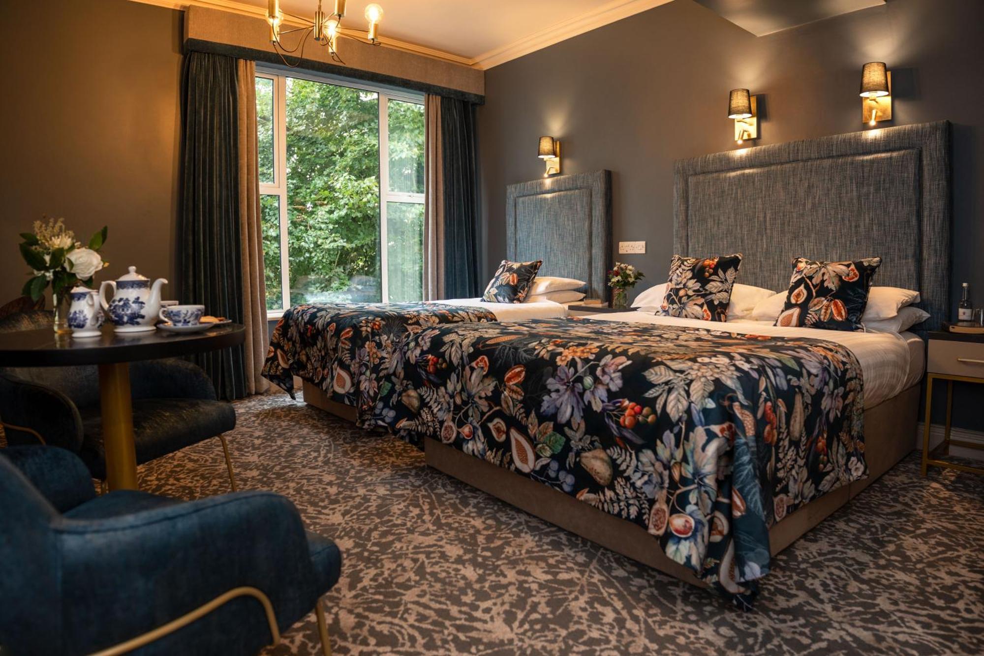 Falls Hotel & Spa Ennistimon Ngoại thất bức ảnh